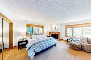 3 多间卧室、熨斗/熨衣板、免费 WiFi、床单