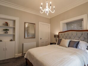 2 camere, con stile personalizzato, con arredamento individuale