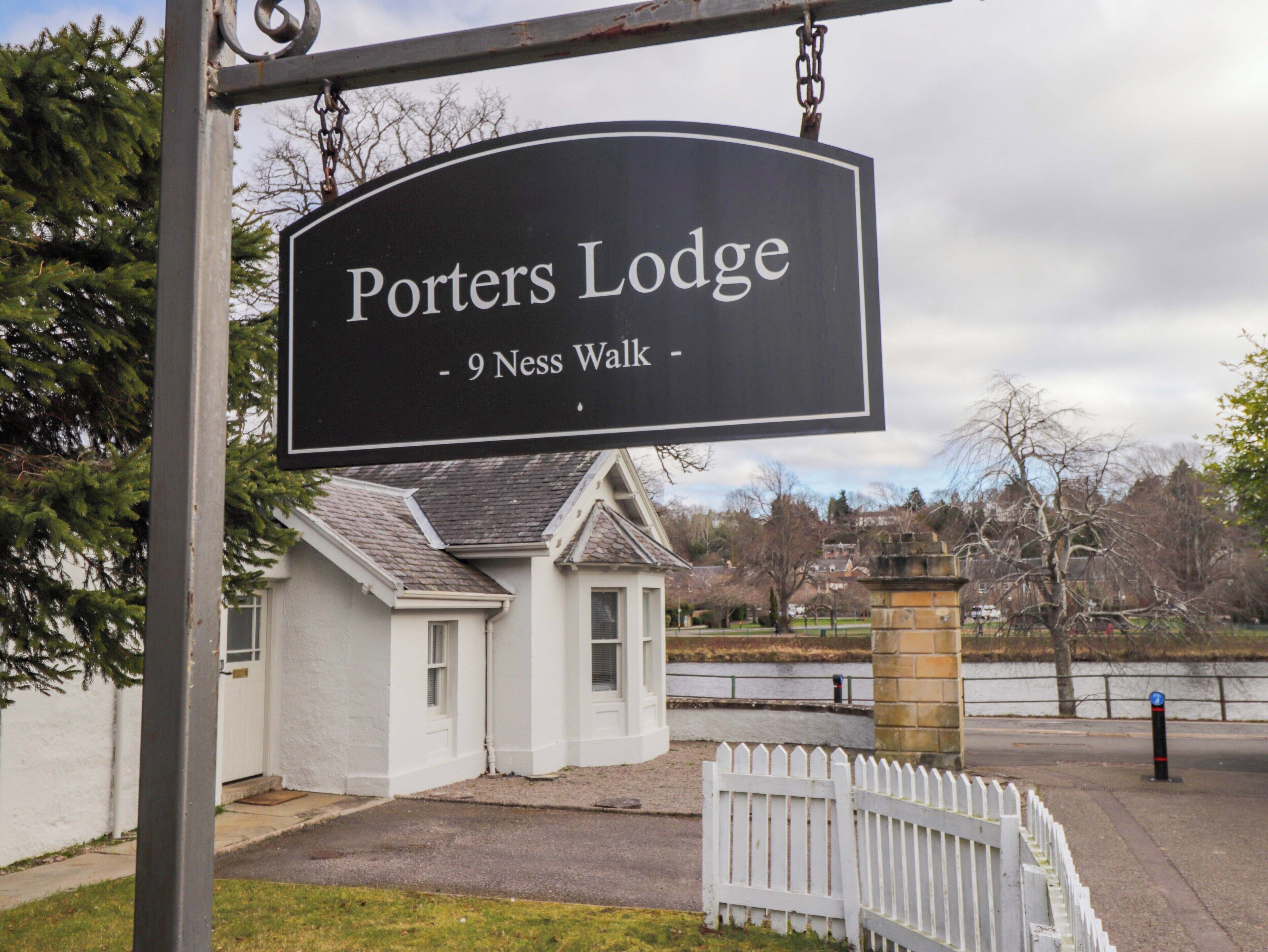 Cottage | Exterior detail