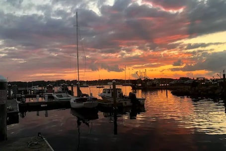 Marina. Located close to wedding venues, university, shops and eateries and Newport.