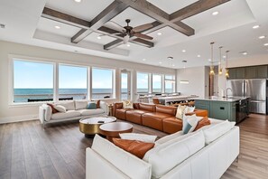 Smart TV, DVD player - 10 Oars: Luxurious 10-bedroom oceanfront home in Oak Island, perfect for large gatherings. (Oak Island)