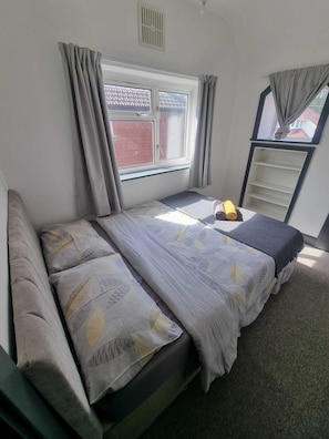 2 bedrooms, free WiFi, bed sheets