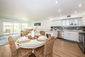 Interior - White Dunes condo in Indian Rocks Beach (Indian Rocks Beach)