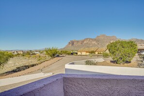 Property grounds - Private Hot Tub & Epic Views in Superstition Mtns! (Apache Junction)