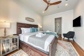 8 bedrooms, iron/ironing board, travel crib, free WiFi