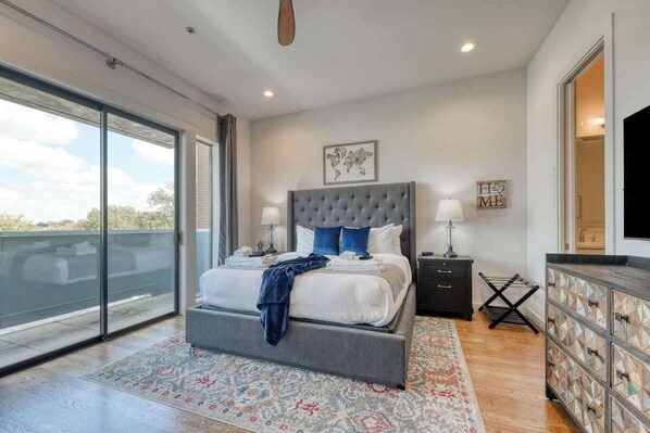 8 bedrooms, iron/ironing board, travel crib, free WiFi