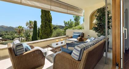 Townhouse with pool and mountain views, just 5 minutes from Pollensa downtown