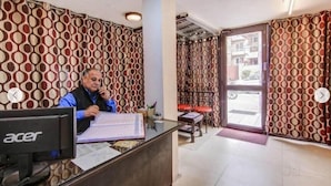Reception - Hotel Badal Inn (New Delhi)