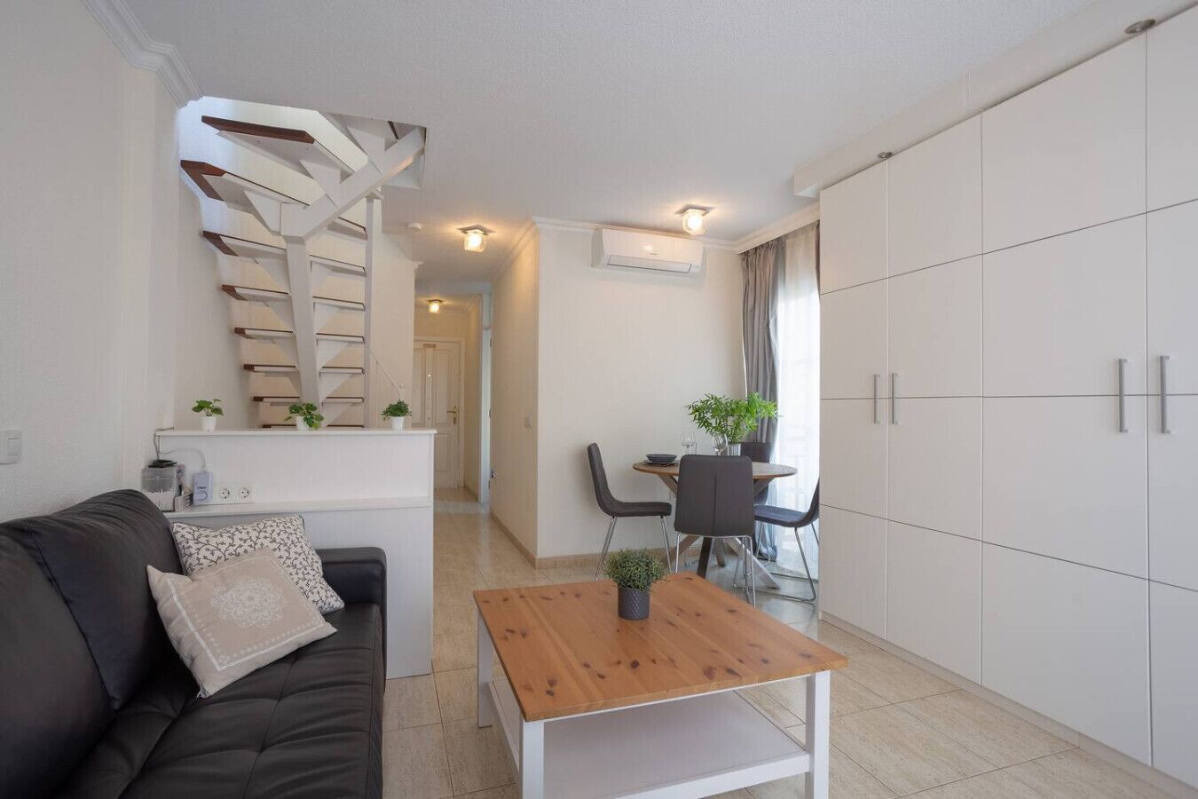 Een televisie en videogames