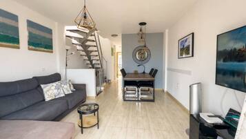 Een televisie en videogames