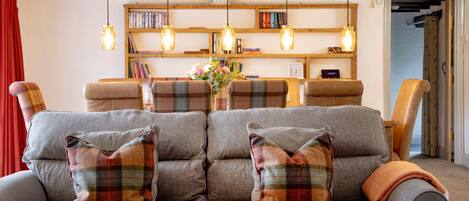 Smart TV, fireplace, DVD player