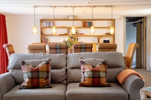 Smart-TV, peis og DVD-spiller