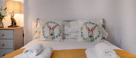 5 Schlafzimmer, BĂŒgeleisen/BĂŒgelbrett, Reisekinderbett, kostenloses WLAN