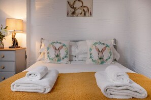 5 bedrooms, iron/ironing board, travel crib, free WiFi