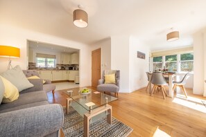 TV - River Cottage, Heacham, Norfolk (Heacham)