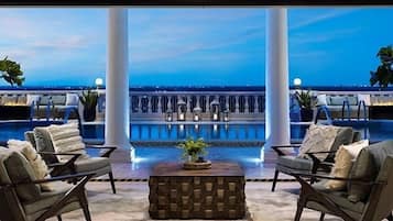 Villa, 3 Bedrooms | Balcony