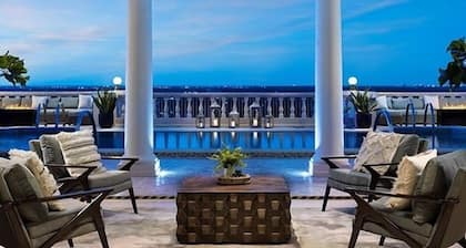 5 Star Resort Luxury Villa Very Close To Disney 3 Bedroom Villa by RedAwning