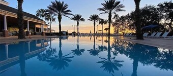 5 Star Resort Luxury Villa Very Close To Disney 3 Bedroom Villa by RedAwning