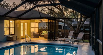 Pet Friendly! Huge Heated Pool Quiet Neighborhood Close to Beach Gr8 4 Families!