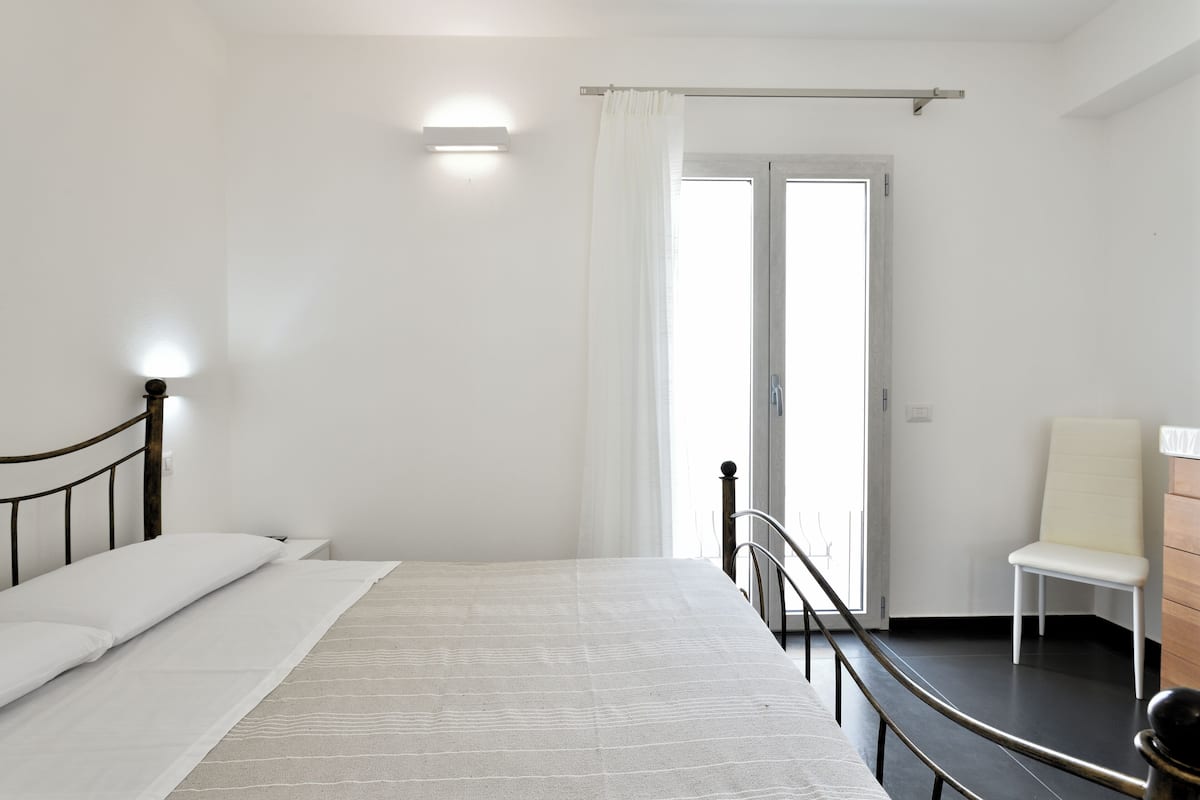 Exclusive-Suite