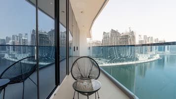 Premier Apartment, 1 Bedroom, Balcony, Partial Lake View | Balcony