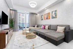 Premier Apartment, 1 Bedroom, Balcony, Partial Lake View | Living area - GLOBALSTAY. New Apartments in Business Bay (Dubai)