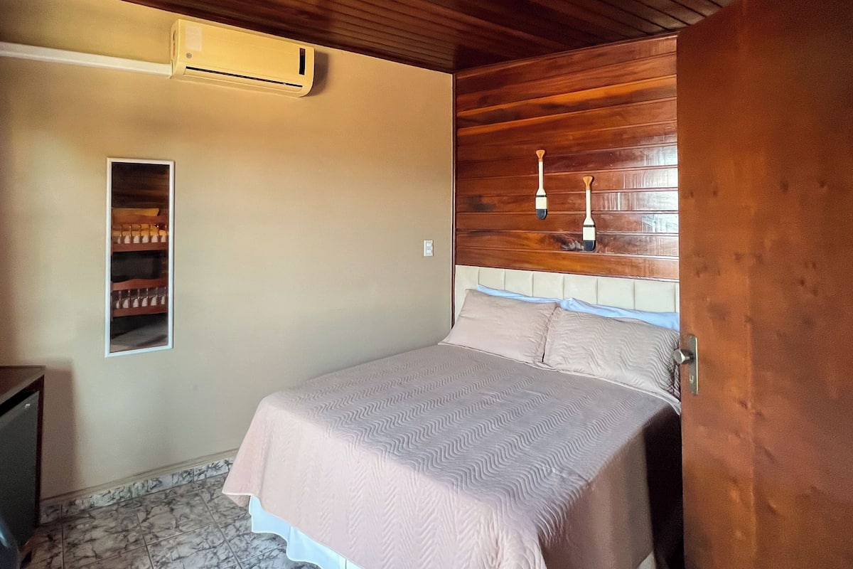Superior Quadruple Room | Hypo-allergenic bedding, blackout curtains, free WiFi, bed sheets