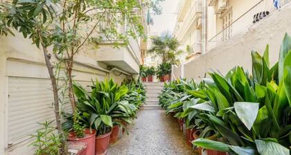 Lovely small (parterre) apartment in Thessaloniki