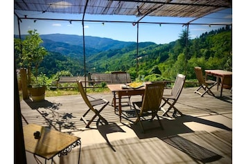TrÚs belle vue sur une vallée des CÚvennes