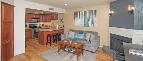 Smart TV, fireplace, DVD player, books