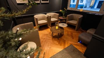Sala de estar en el lobby