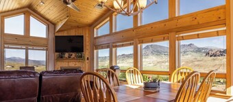 Experience the Magic of Wapiti Valley in Luxury. Stunning Views-East Yellowstone