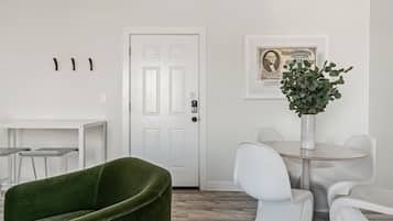 Restauration dans la chambre
