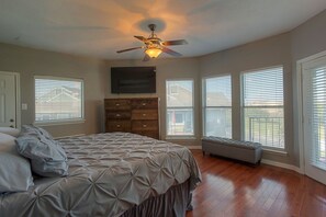 2 bedrooms, Internet, bed sheets