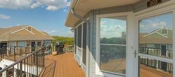 Sunny Lake Texoma Condo