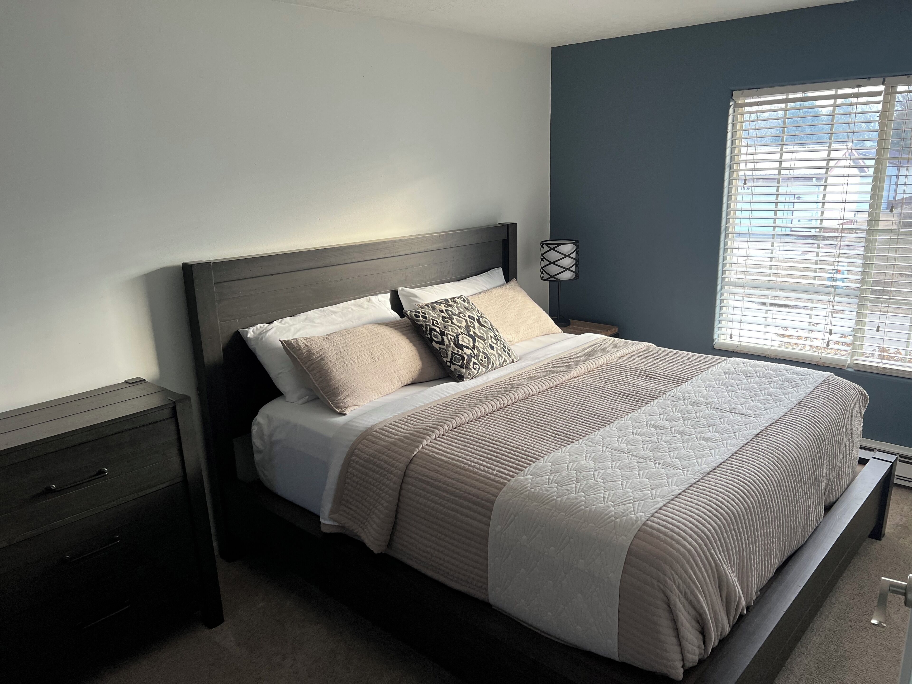 3 bedrooms, free WiFi, bed sheets