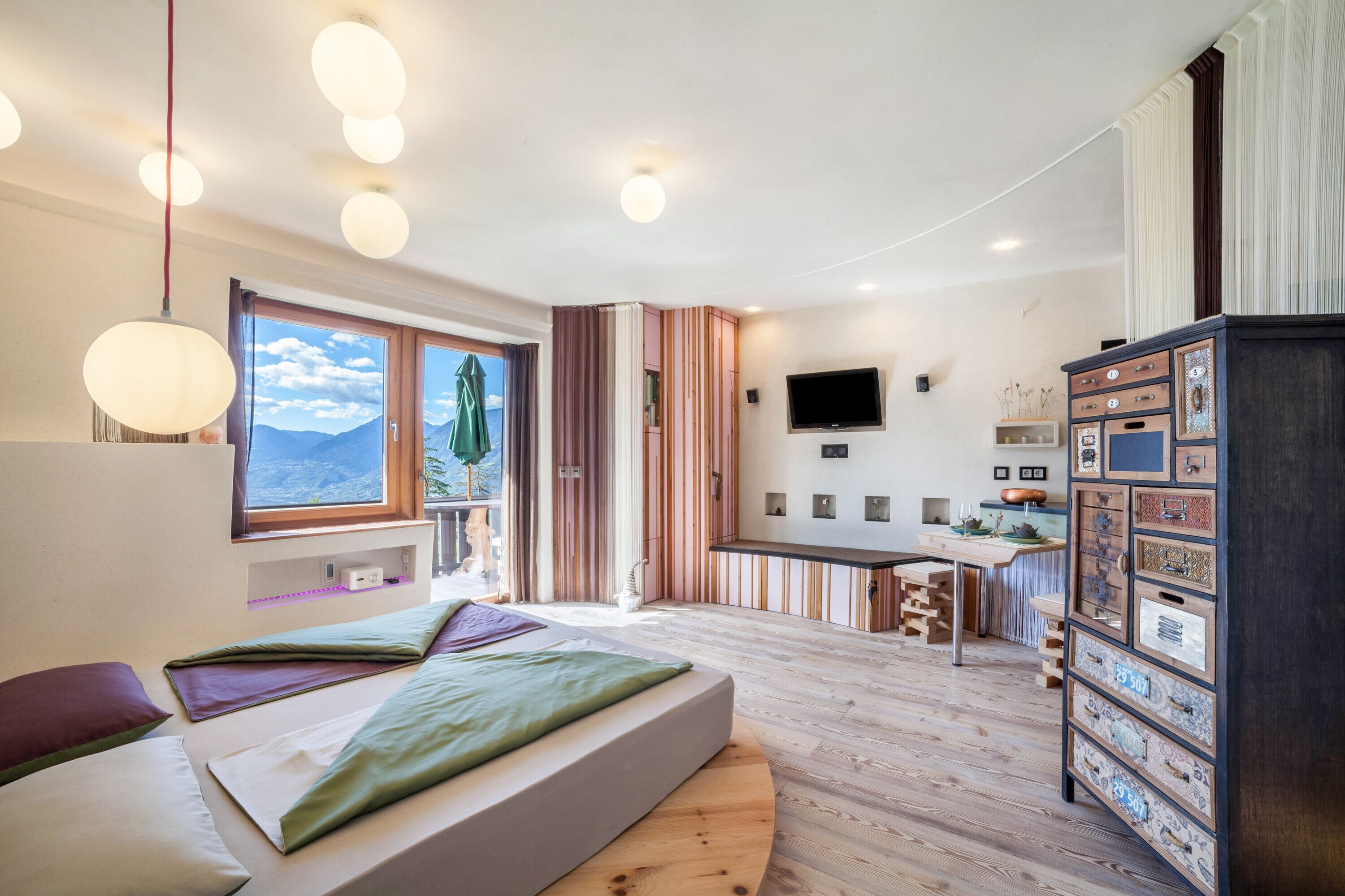 1 soverom, strykejern/-brett, wi-fi (inkludert) og sengetøy