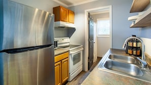 Unclassified image, 5 of 38, button - Charming Historic Retreat - 5 Mins from Downtown (Knoxville)