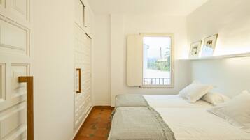 3 dormitorios, wifi gratis, ropa de cama