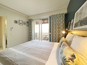1 bedroom, iron/ironing board, travel cot, free WiFi