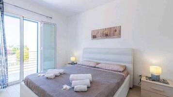 2 bedrooms, iron/ironing board, travel crib, free WiFi