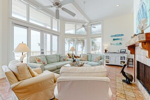 TV, fireplace, DVD player - Beachfront dog-friendly home with spacious decks and on-site pool (St. George Island)