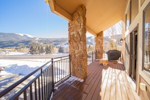 Deluxe Townhome, 3 Bedrooms, Hot Tub, Mountain View (Enclave 43) | Exterior