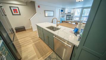 Condo (Liftside 304) | Exterior