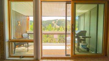 Condo (Liftside 304) | Exterior