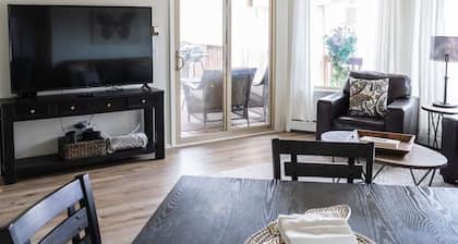 The Hillview Hangout