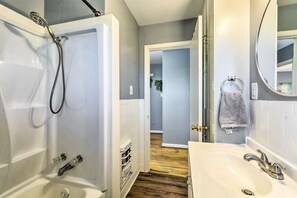 وحدات دش مع أحواض استحمام