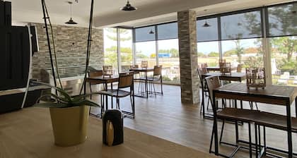 HOTEL EL CHAPARRAL HOLIDAYS