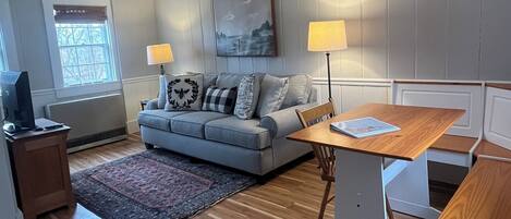 Televisio, kirjoja, stereot