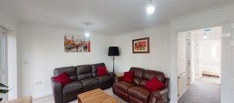 Foster House